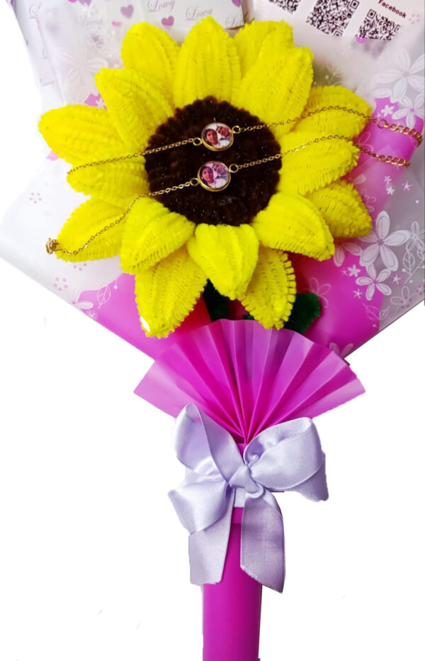 PULSERAS EN PAREJAS CON FOTOS Y ESTUCHE DE FLOR - Imagen 2